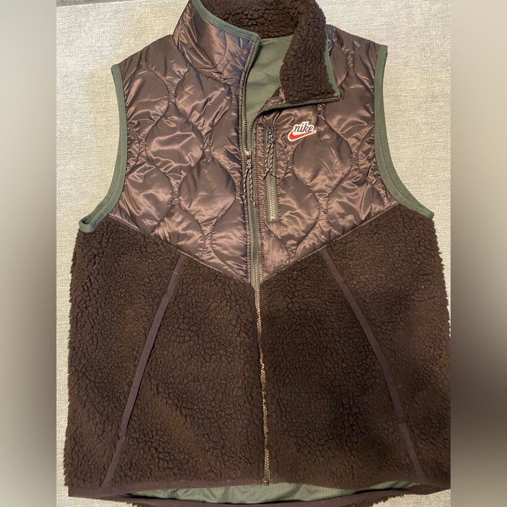 Men’s Nike Sherpa Fleece Vest